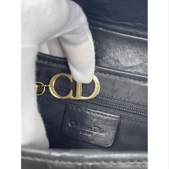 Vintage Black Dior Saddle Bag with Gold Hardware - Picture 4 of 9